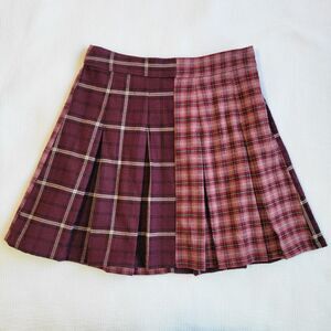 HOLLISTER Ultra High Rise Plaid Pleated Mini Skirt Size S Maroon NWT Preppy